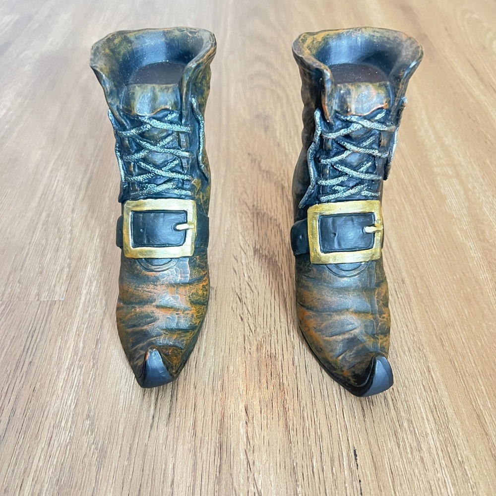 Martha Stewart Witch Boot Candle Holders Halloween Pair Black Gold 5.5 x 5 Inchs
